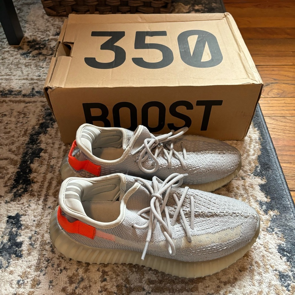 Yezzy Boost 350 V2
